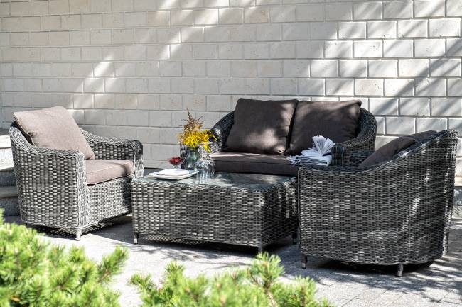 "Кон Панна" столик журнальный из искусственного ротанга, цвет графит "Кон Панна" столик журнальный из искусственного ротанга, цвет графит