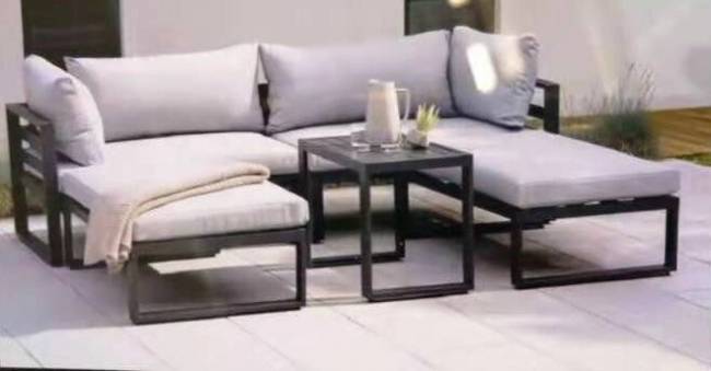 Диван Marta из алюминия Диван Marta из алюминия